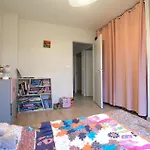 3 Bedroom Lovely In Ferienhaus Amfréville