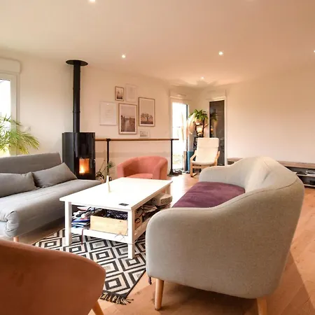 Prázdninový dům 3 Bedroom In *