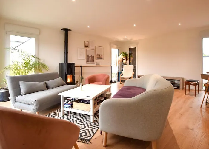 Дом отдыха 3 Bedroom In *