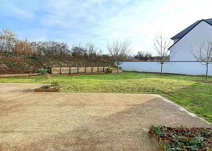 3 Bedroom In Amfreville (Calvados)